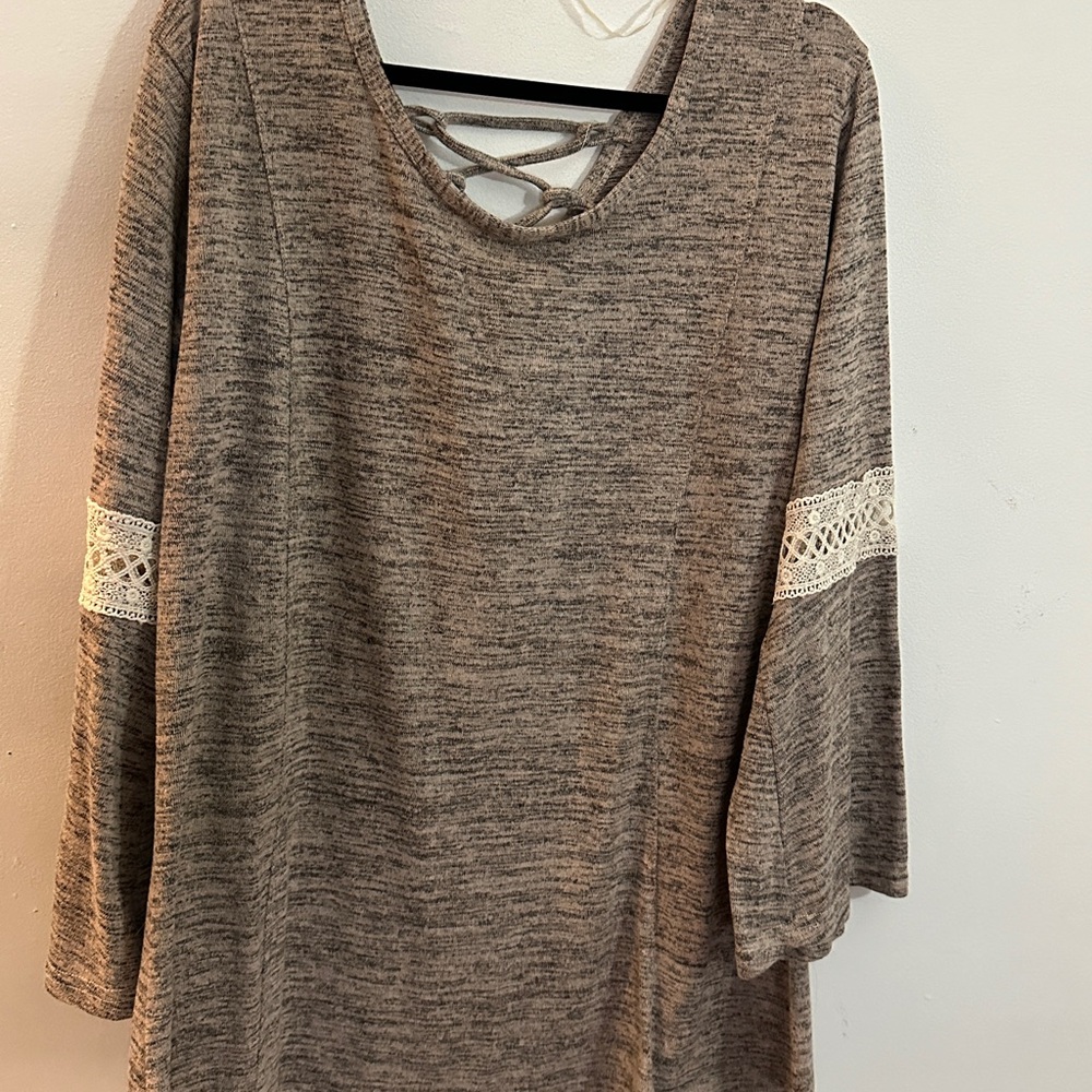 WinWin Heather Gray Cross-Back Tunic